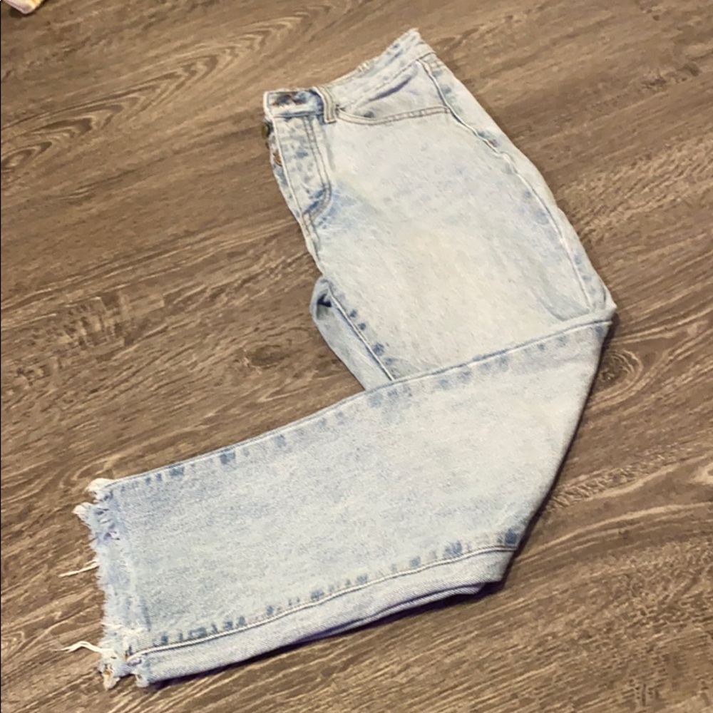 brandy melville mom jeans